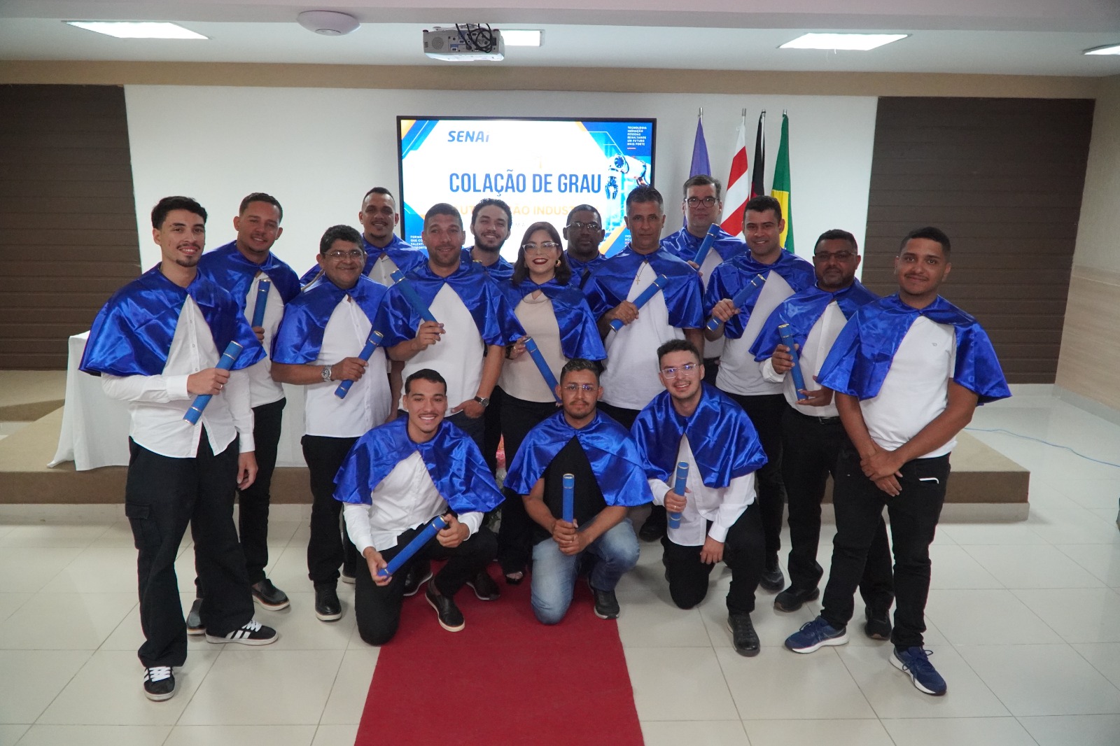 Faculdade SENAI forma nova turma de tecnólogos em Automação Industrial